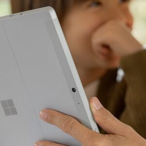 Microsoft surface go 2 should you get one 529929 2