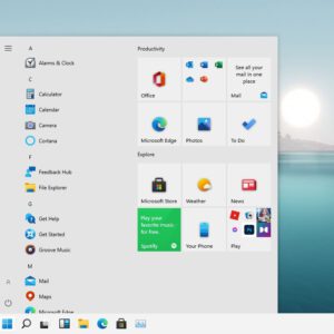 Leaked windows 11 build lets users restore the windows 10 start menu taskbar 533240 2