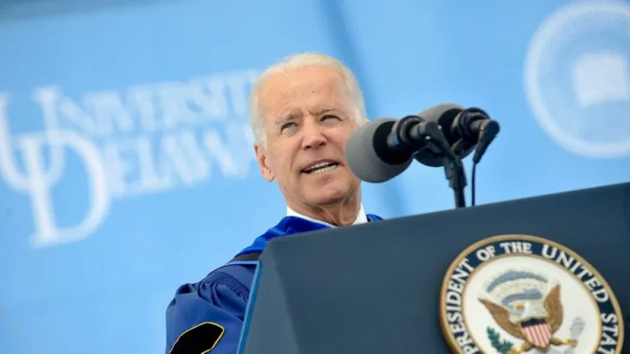 Joe biden university delaware commencement