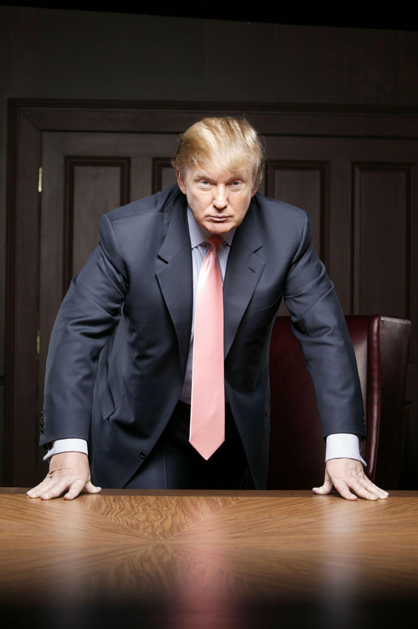 Donald trump boardroom table pose wallpaper