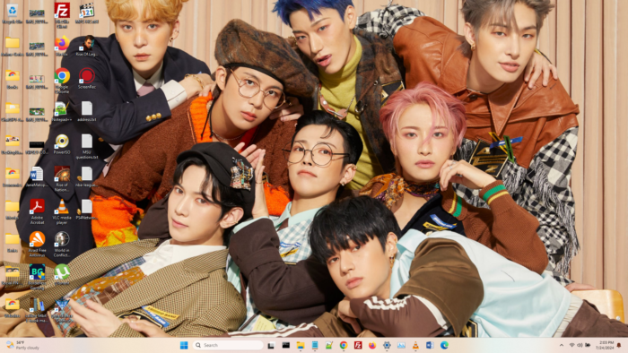 Screenshot ateez custom windows theme