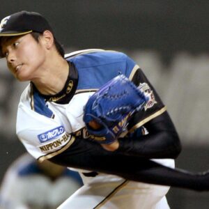 Shohei ohtani pitching closeup fighters