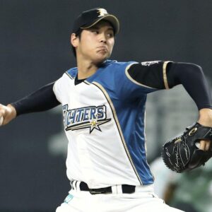 Shohei ohtani pitching fighters jersey