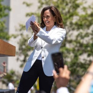 Kamala harris 2024 democratic campaign