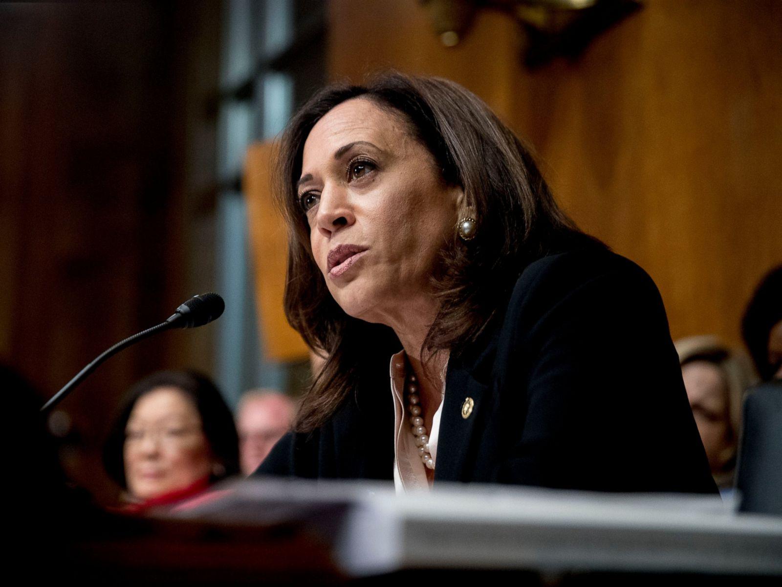 Kamala harris speaking to crowd